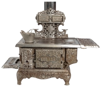 Salesman Sample or Toy “Eagle” Stove. Circa 1920s. With det...
