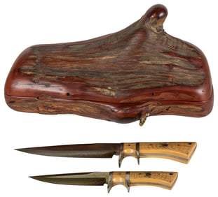 Black Widow II with Cedar Display Case. Apopka, Florida: Co...