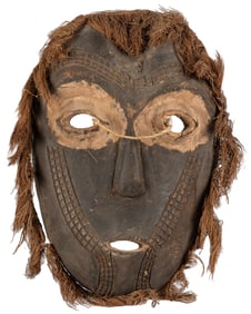 [AFRICAN] Wood and Raffia Mask. Unknown culture. Carved woo...