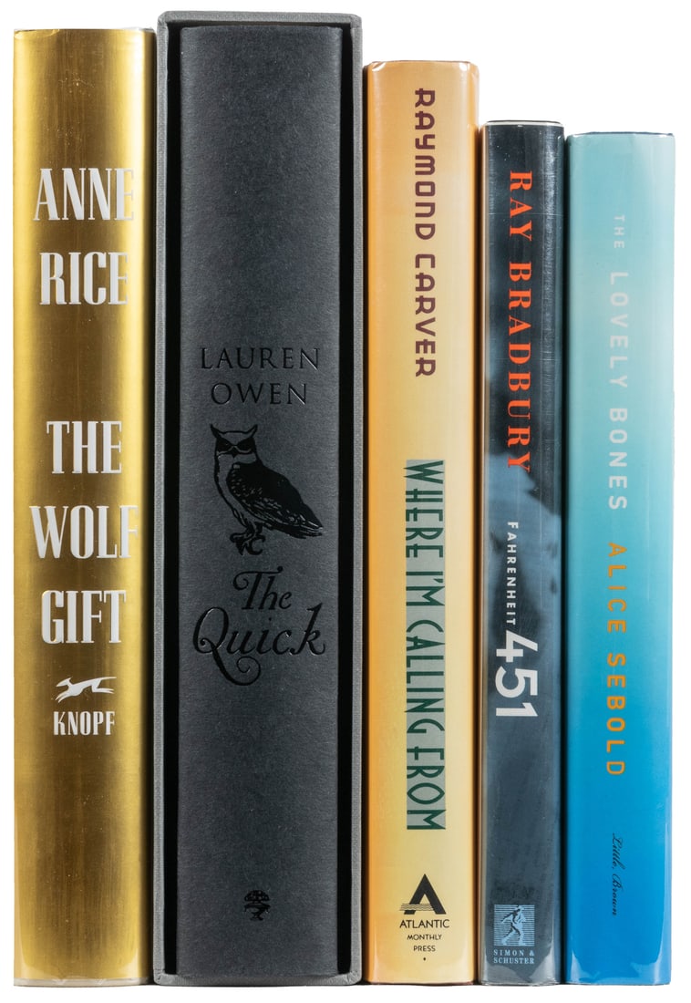 [SIGNED BOOKS]. Group of 5 Signed Modern Firsts. [V.p., ca....: [SIGNED BOOKS]. Group of 5 Signed Modern Firsts. [V.p., ca. 20th – 21st centuries]. 8vos. Publisher’s bindings, unclipped dust jackets (some rubbing, occasional toning). Fine. FIRST EDITIO