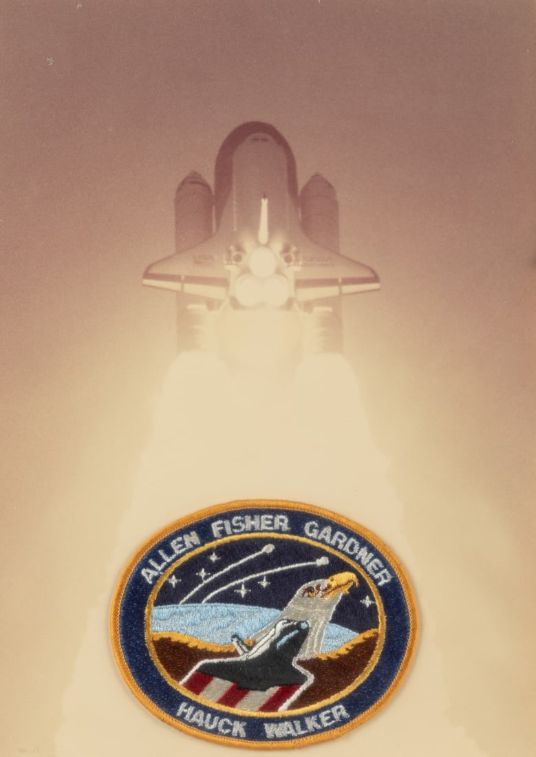 [NASA]. Flag and Patch Presentation Frame from the Space Sh... - 3