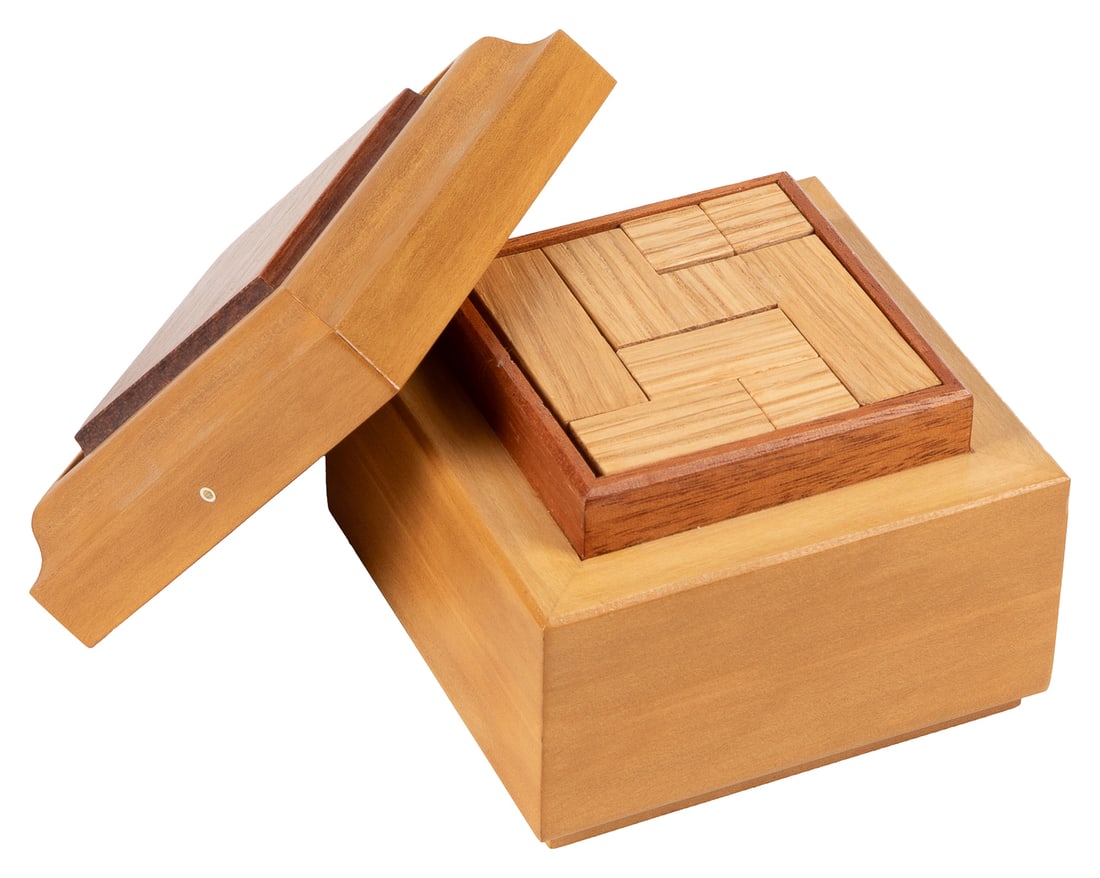 Trevor Wood Hoffmann-Style Packing Puzzle. (1 of 4)