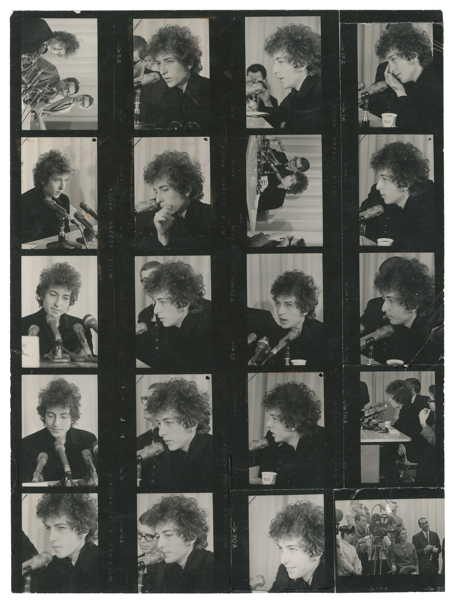 DYLAN, Bob. Contact sheet of images from a press conference. (1 of 1)