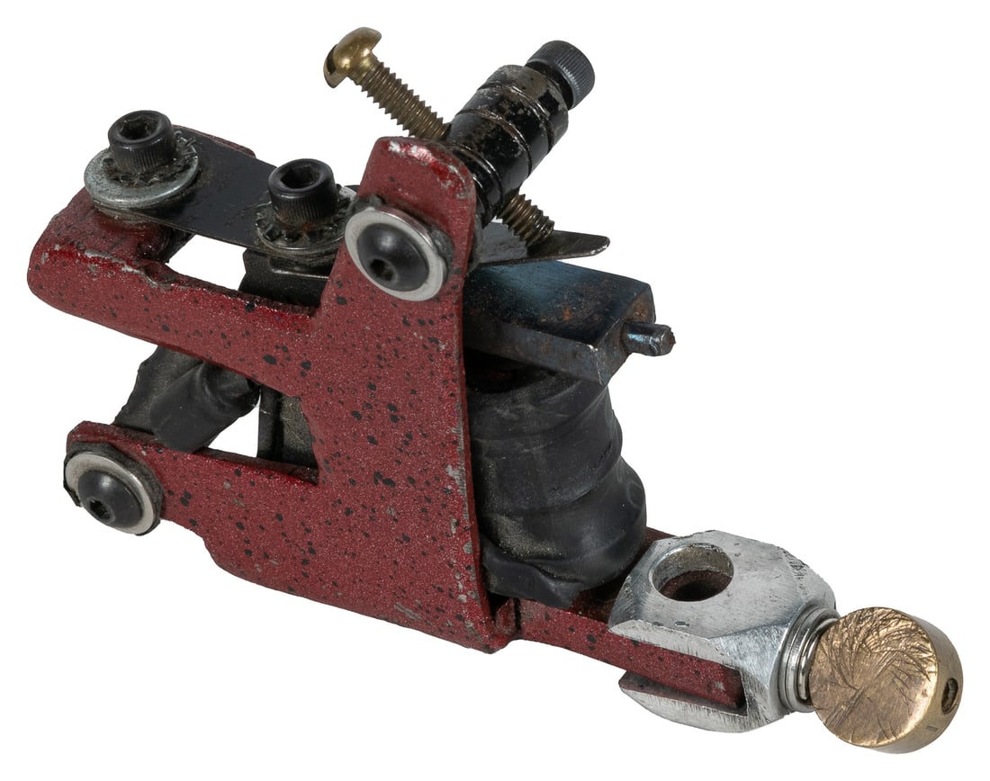 Jonathan Shaw's Fun City Tattoo Machine. - 2