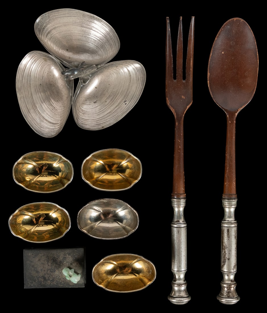 Nine assorted sterling silver items. (1 of 1)