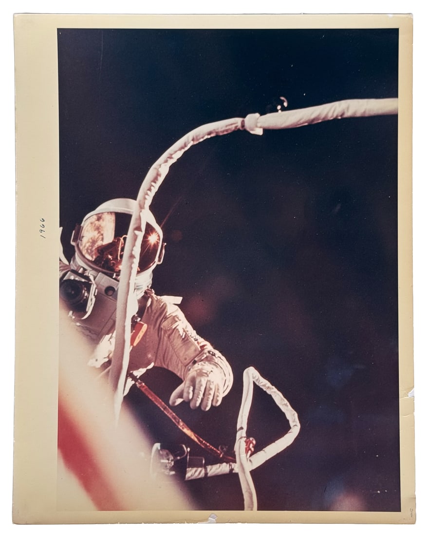 NASA Color E.V.A. Photograph. Circa 1966.: NASA Color E.V.A. Photograph. Circa 1966. Stamped "A Kodak Paper". Acquired from daughter of Air Force aerial photographer Chuck Pond. Pond worked at Aerojet in Sacramento, which built and tested rock