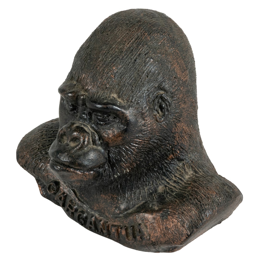 Gargantua Bust. - 2