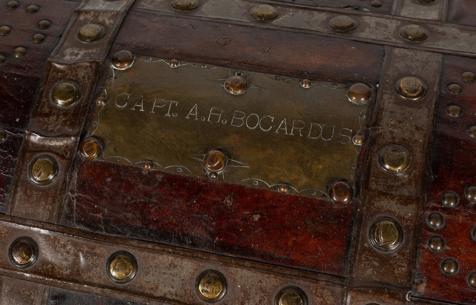 Capt. A. H. Bogardus trunk. - 2