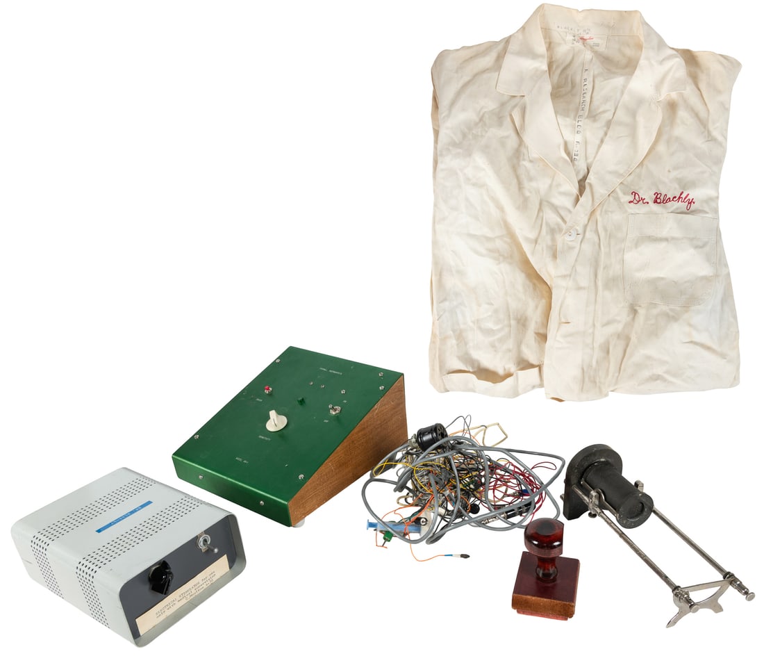 Archive of Electroconvulsive Therapy (ECT) materials owned by Dr. Paul H. Blachly. 1960-70s.: Archive of Electroconvulsive Therapy (ECT) materials owned by Dr. Paul H. Blachly. 1960-70s. Blachly was a key figure in the promotion of lithium in psychiatry and ECT. Contents include: Farrall Instr