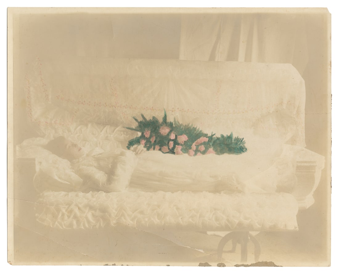 Four post mortem photographs and a memorial card. (1 of 2)