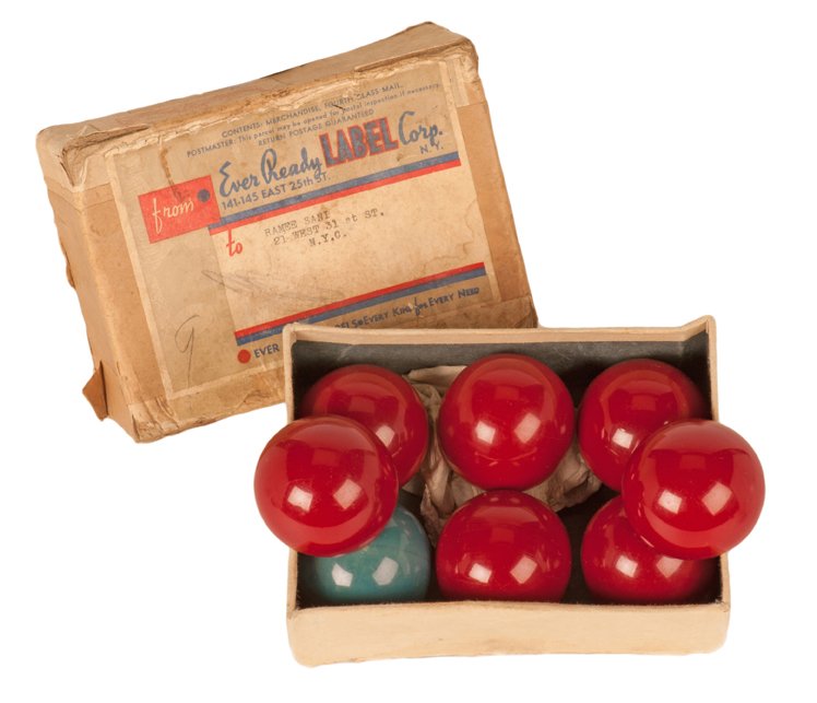 Dai Vernon’s Billiard Balls.: Vernon, Dai (David Frederick Wingfield Verner). Dai Vernon’s Billiard Balls. American, ca. 1950. Set of six celluloid multiplying billiard balls (one blue, five red) and two shells for the popular s