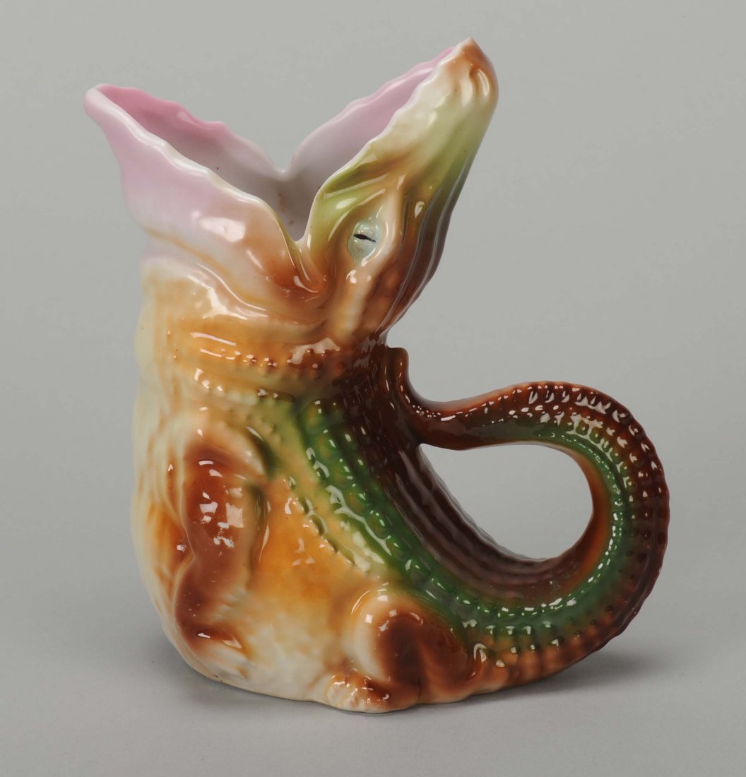 Alligator Pitcher, Royal Bayreuth. Bayreuth Bavaria,: Alligator Pitcher, Royal Bayreuth. Bayreuth Bavaria, ca. 1930. Blue mark. 5 ½”, Exc.