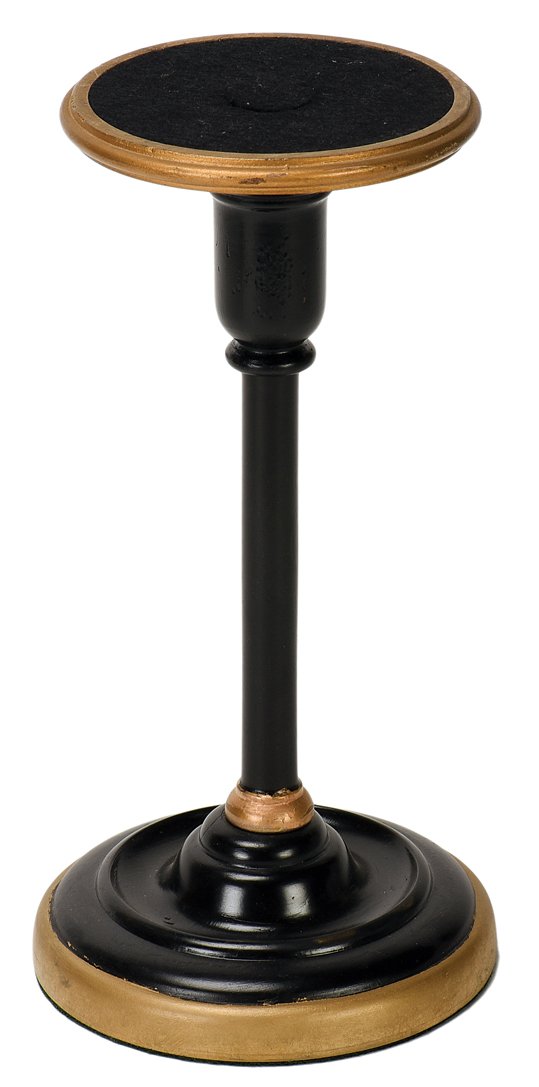 New Tumbler Pedestal. Los Angeles, F.G. Thayer.: New Tumbler Pedestal. Los Angeles, F.G. Thayer, ca. 1925. Objects like silk handkerchiefs appear in a glass tumbler that is placed on top of the wooden pedestal. Novel operation compared against simil