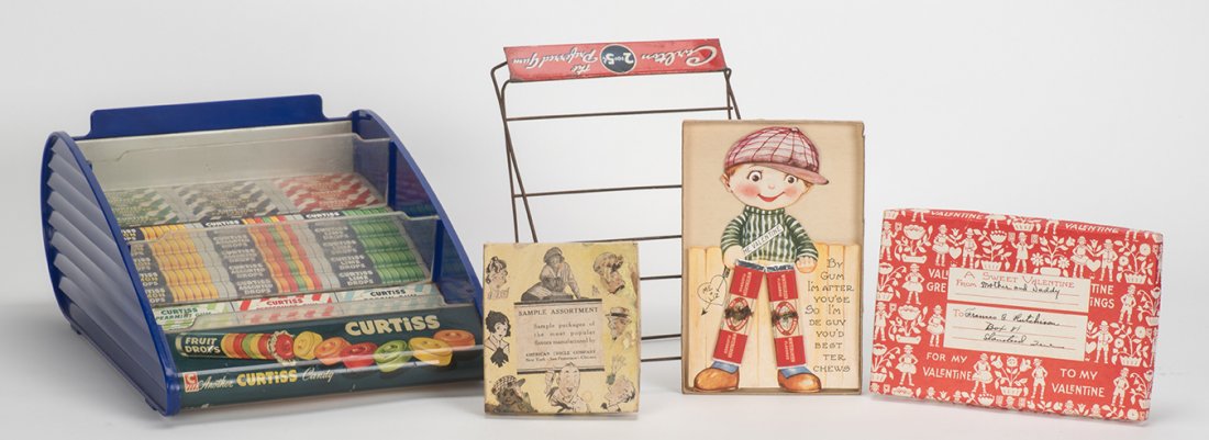 587. Four Chewing Gum Items. Including a small counter (1 of 1)