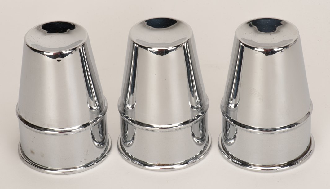 Cups and Balls. London, Davenports, ca. 1940 [?]. Set (1 of 1)