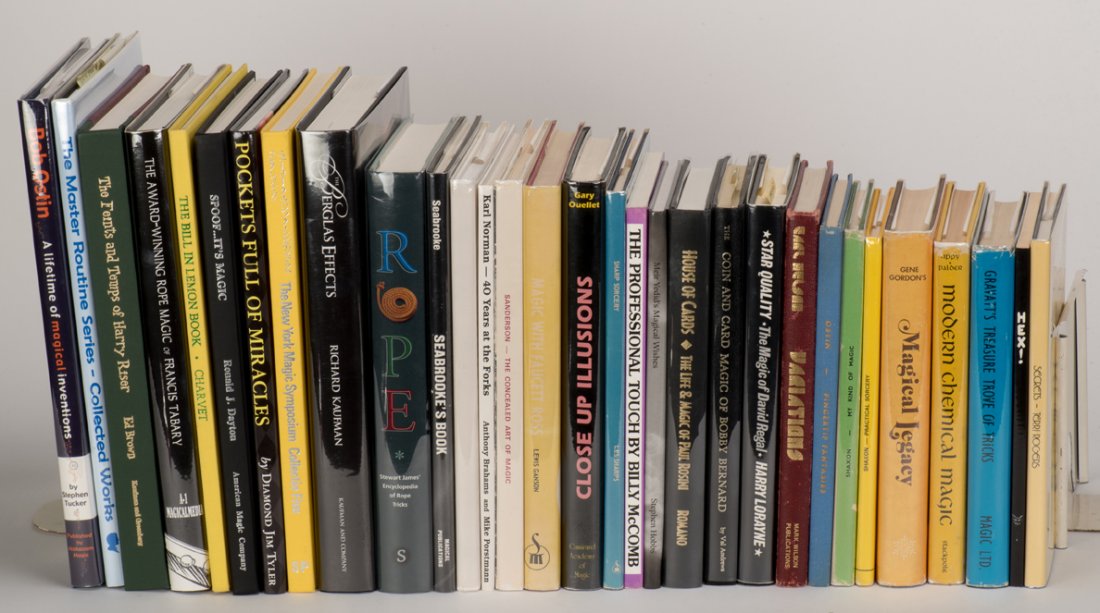 [Miscellaneous] A Group of Books on Close-Up and Other (1 of 1)