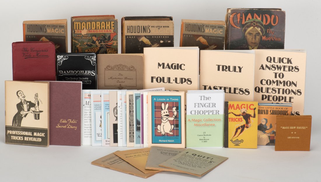 [Wee Books] Collection of More than 50 Vintage and (1 of 1)