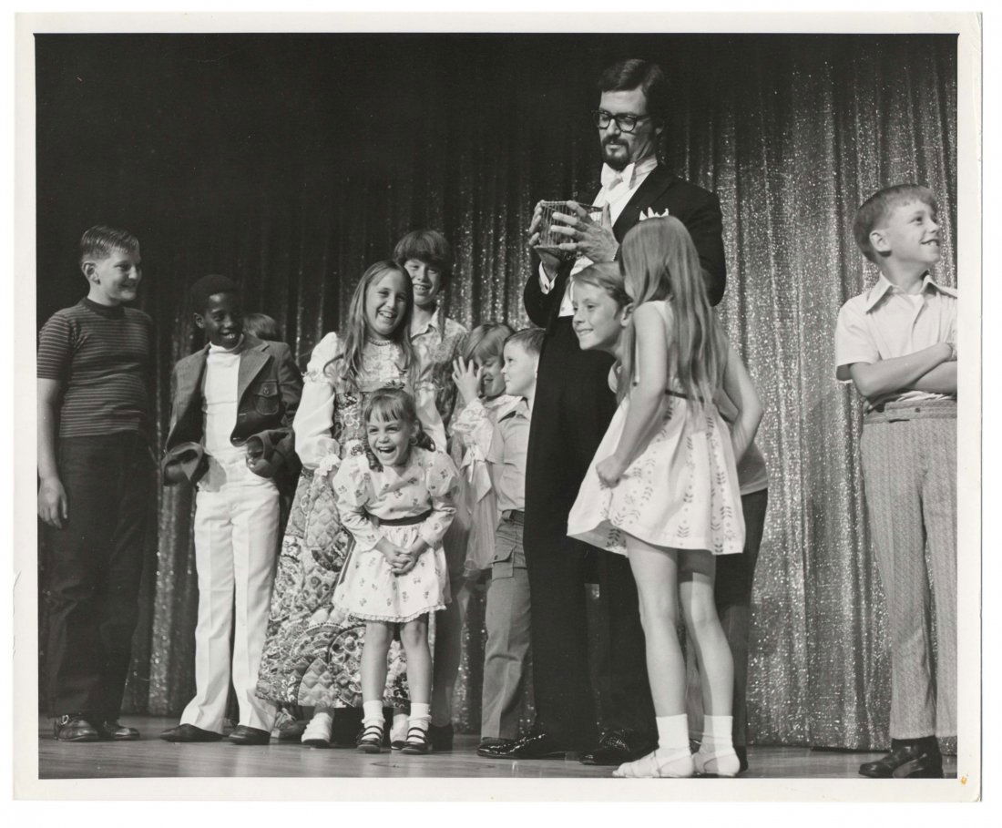 Blackstone Jr., Harry. Collection of Harry Blackstone (1 of 3)