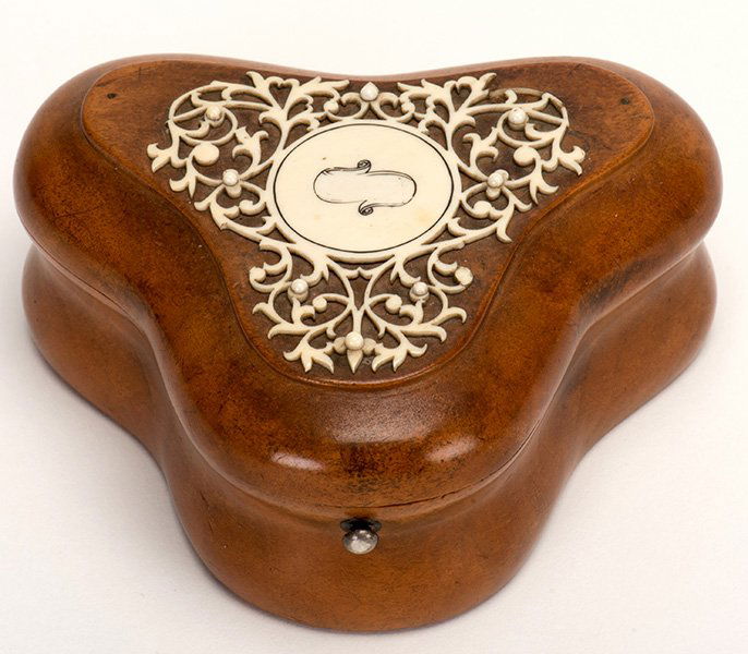 Cased Set of Ivory Chips. India, ca. 1880. Consisting (1 of 3)