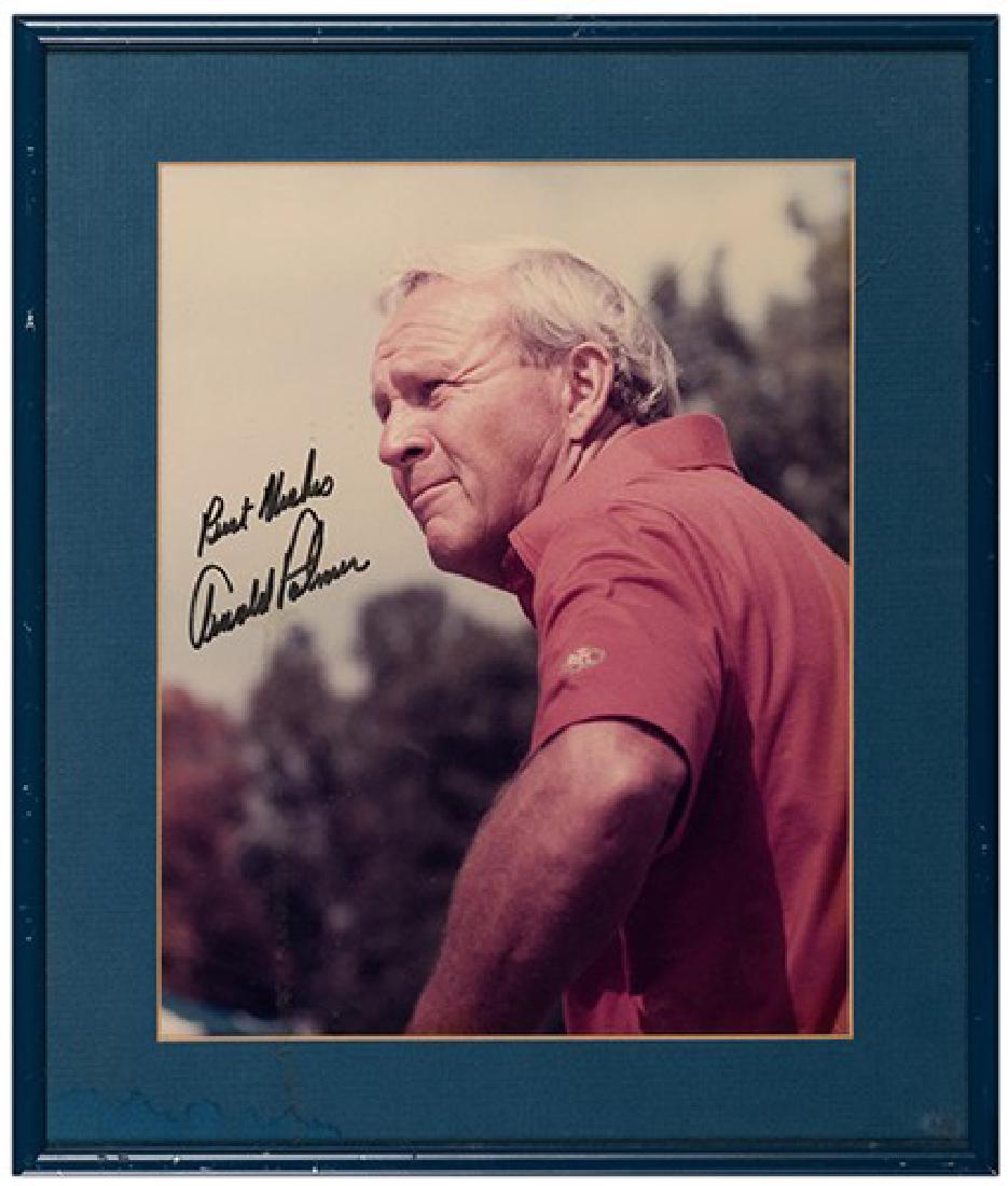 Arnold Palmer Signed Portrait Photograph. (1 of 1)