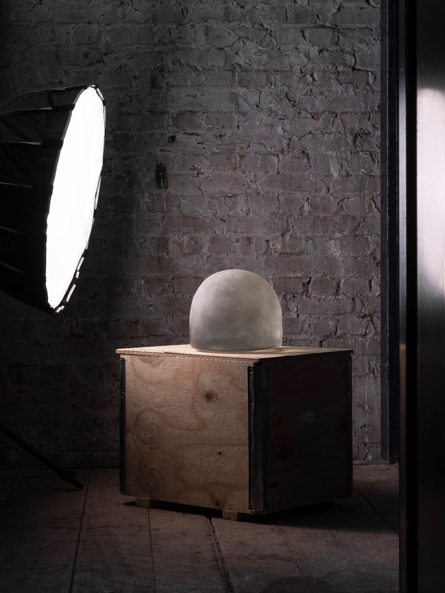 Robert Wilson — Glass SculptureProduced at CIRVA (Centre International de Recherche sur le Verre: Robert Wilson — Glass SculptureProduced at CIRVA (Centre International de Recherche sur le Verre et les Arts Plastiques), Marseille, France (1994-2005)Exhibited at Galerie Downtown / François Laffa