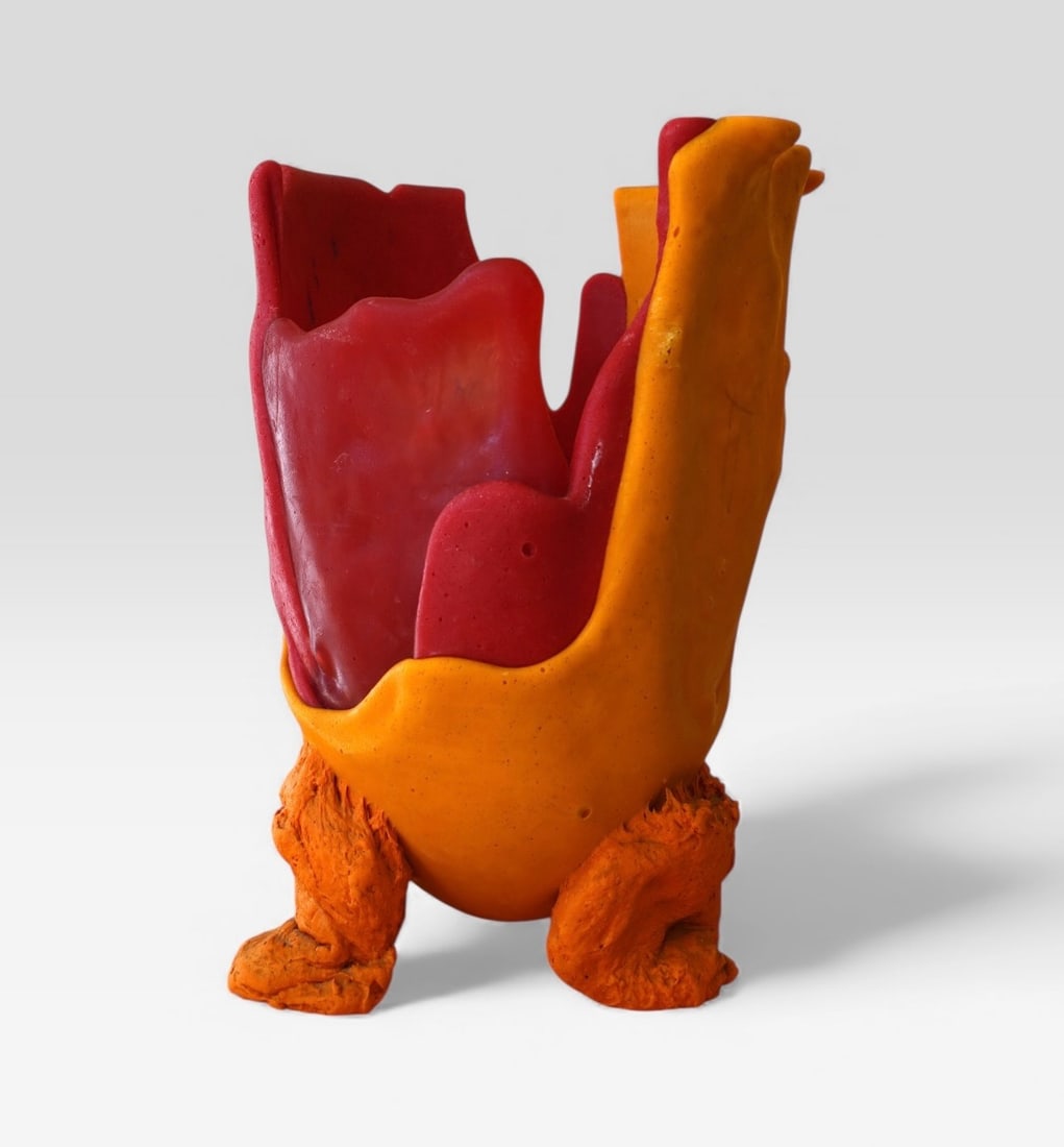 Gaetano PESCE (1939-2024)VaseRésine de couleur jaune orangéÉdition Galerie Ernest (1 of 4)