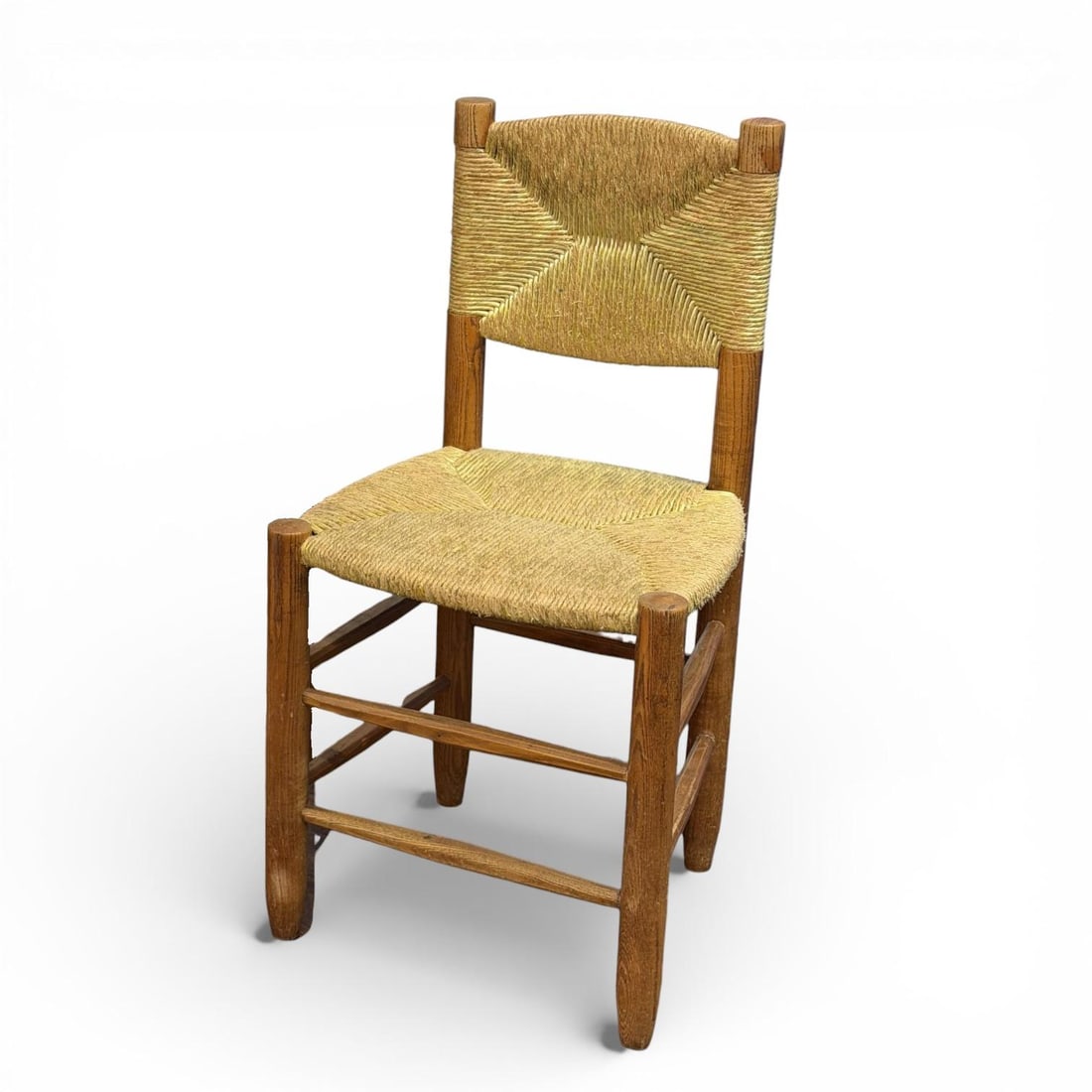 Charlotte Perriand.Bauche n. 18.Chaise paillée.Pin.Date de création : vers 1960.H83 L42 P40 cm: Charlotte Perriand.Bauche n. 18.Chaise paillée.Pin.Date de création : vers 1960.H83 L42 P40 cm