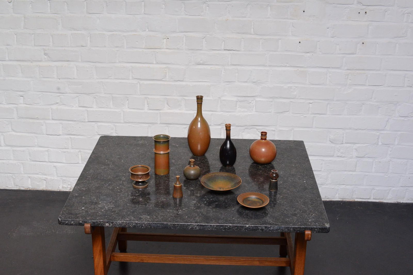 Stig Lindberg.Ensemble de dix vases et coupes.Céramique .Edition Gustavsberg .Date de création : (1 of 9)