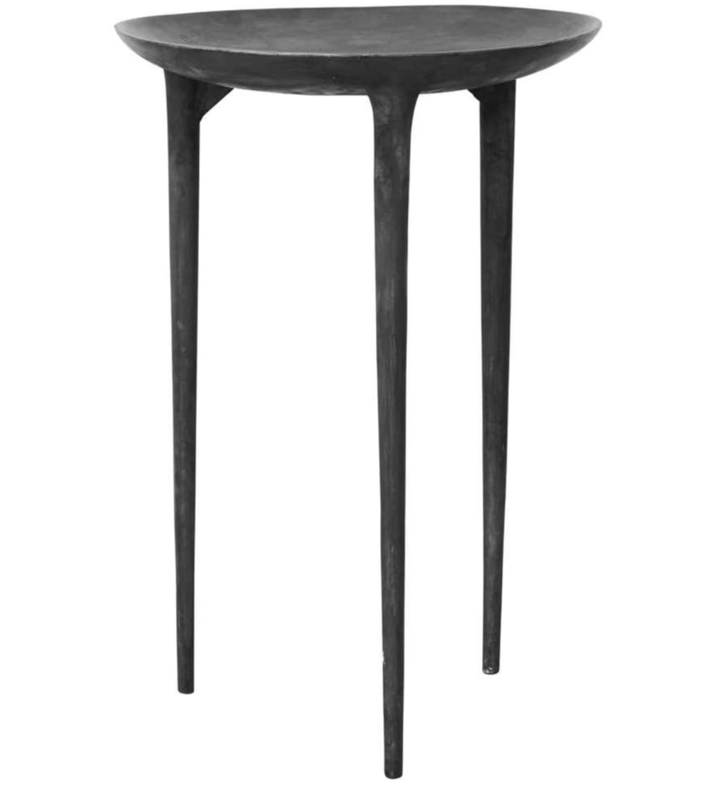 Rick Owens.Brasero.Table d'appoint.Bronze.H59 L42 P42 cm..Rick Owens est un designer et créateur (1 of 2)
