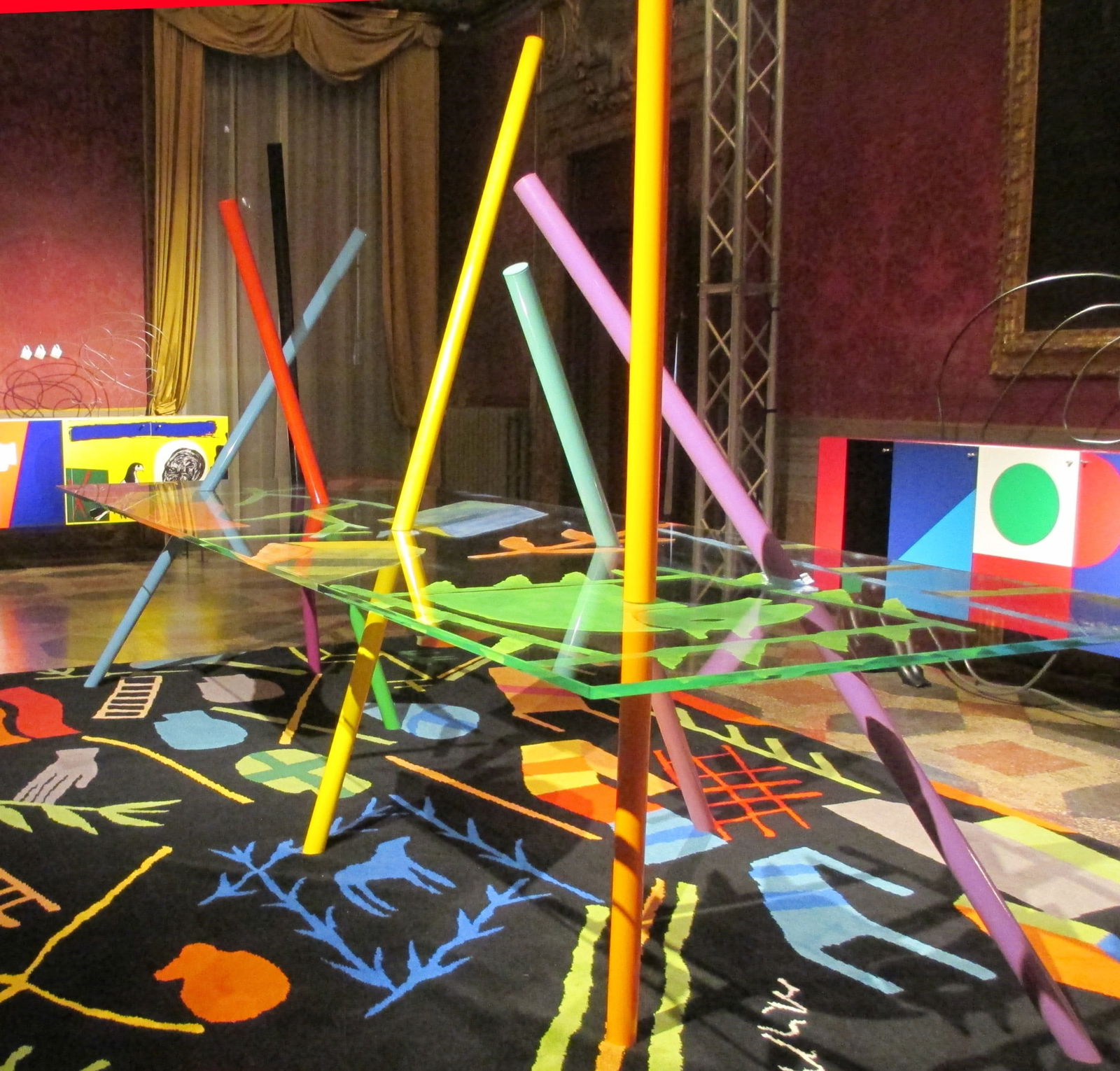 Mimmo Paladino .Battaglia di San Romano.Table .Verre imprimé et trempé (15 mm d’épaisseur). (1 of 7)