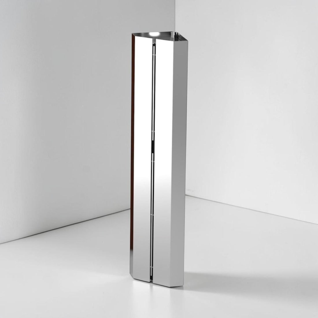 Christophe Gevers AXIS71 Column Floor lamp Aluminum Prototype Date of creation: circa 1990 H152 W33: Christophe GeversAXIS71 Column Floor lampAluminumPrototypeDate of creation: circa 1990H152 W33 D28 cm