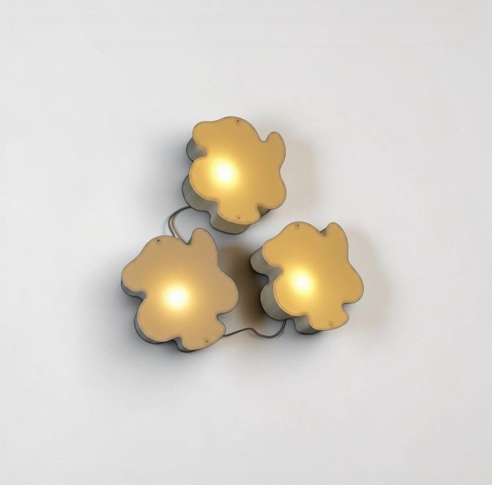 Nuvola Piccola Three wall sconces Metal and Perspex Zonca Edition H32 W32 D11 cm (each) (1 of 2)