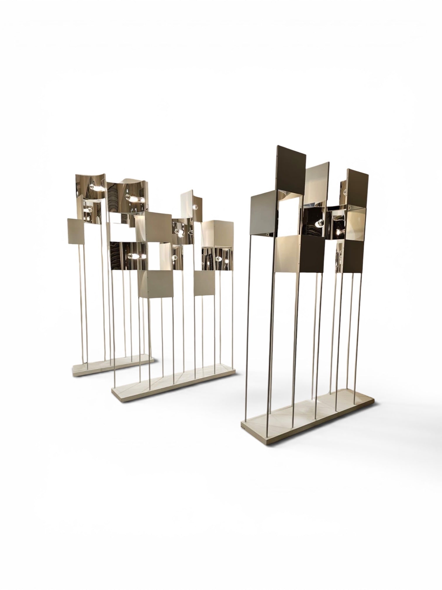 1970s style Three light installations White lacquered metal: 1970s styleThree light installationsWhite lacquered metal