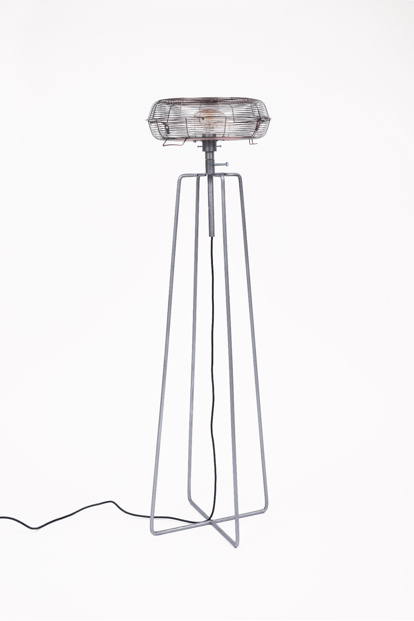 Marta Torrent Fan Lamp Floor lamp Metal Urban Mines Collection One-of-a-kind piece Date: Marta Torrent Fan LampFloor lamp Metal Urban Mines Collection One-of-a-kind piece Date created: 2023 H160 W40 D40 cm Urban Mines is a furniture collection created from discarded household appliances