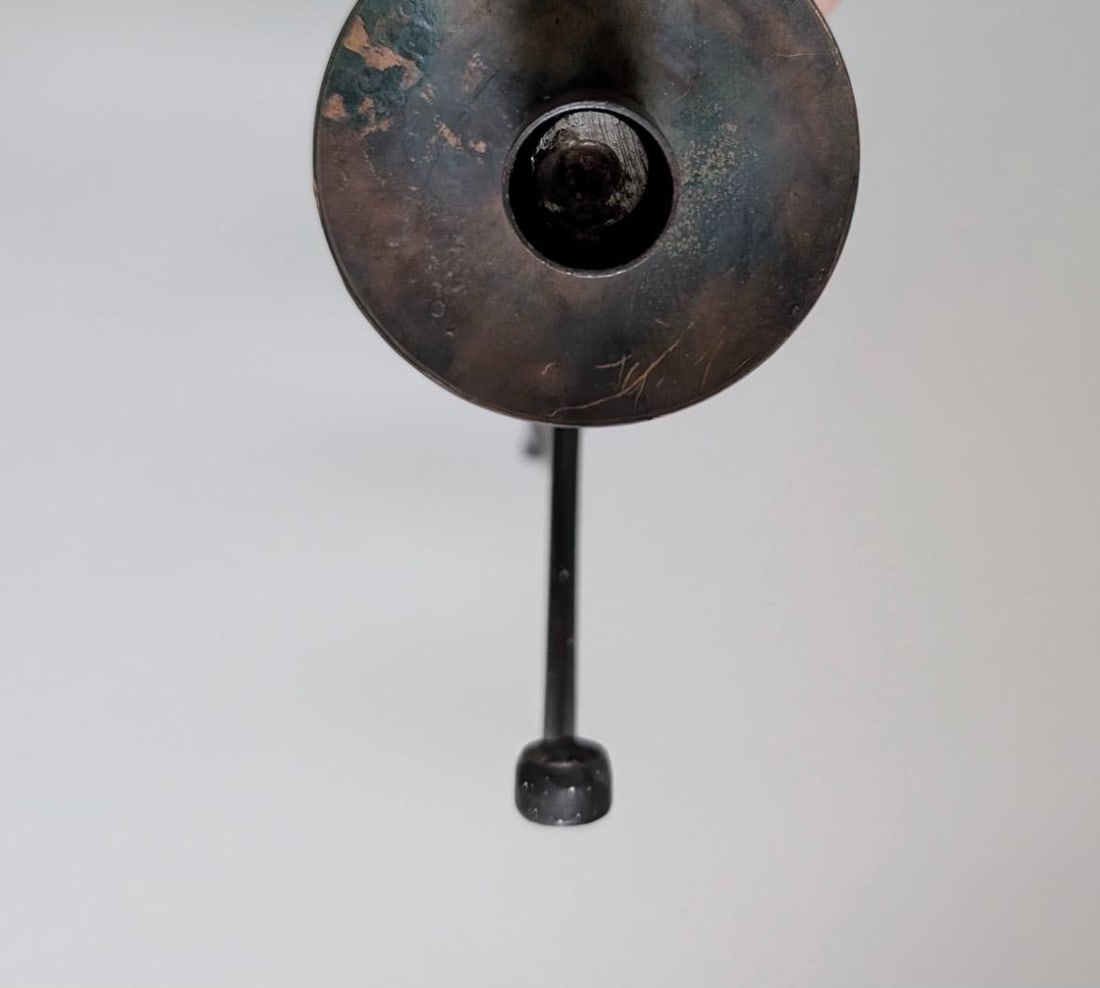 Attributed to André Dubreuil (1951-2002) Wall Lamp Steel structure, glass lens, and copper drip - 3