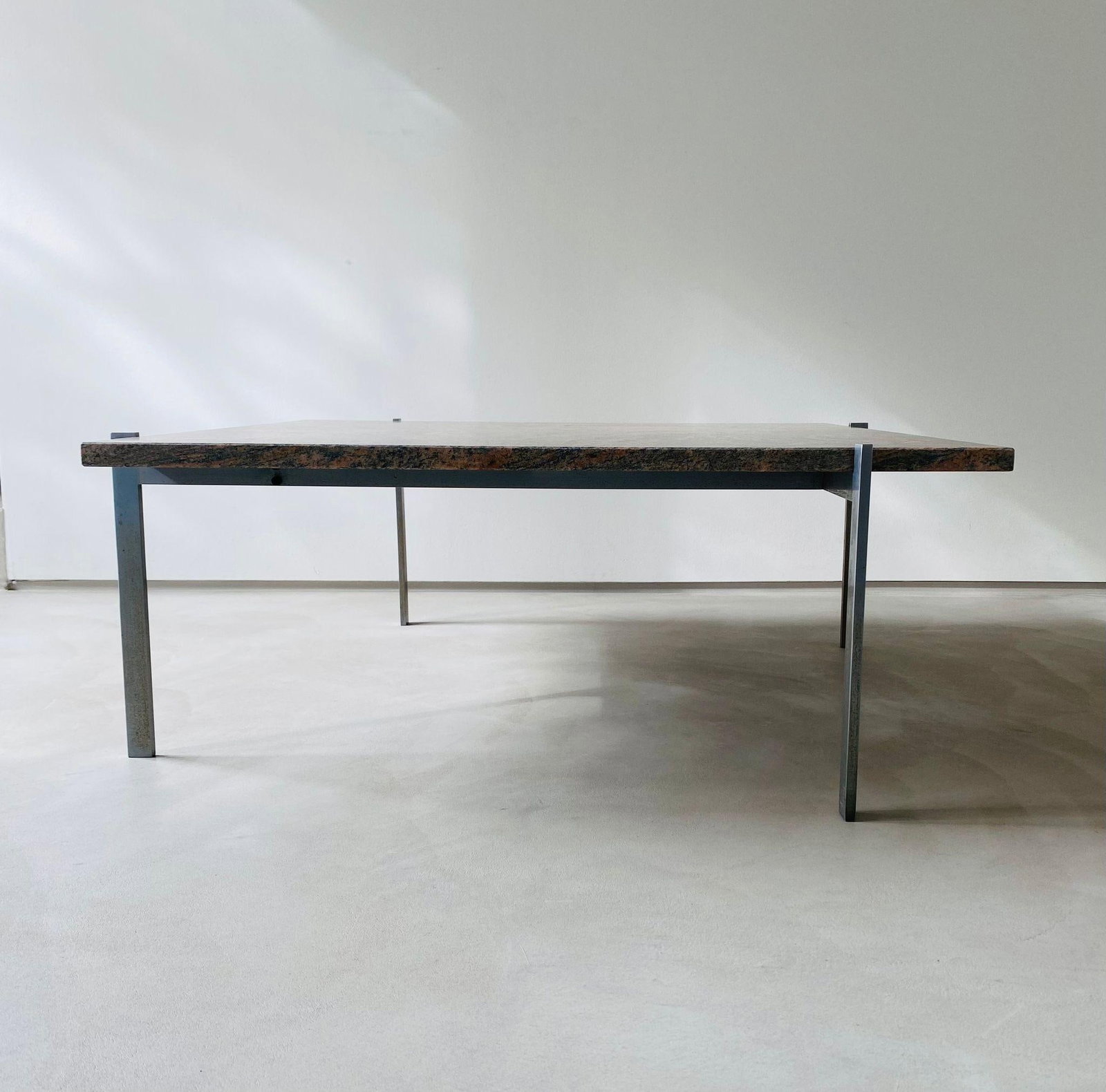 Poul Kjærholm PK61 Coffee Table Ejvind Kold Christensen Date of creation: 1956 H32 W80 D80 cm H2 cm - 3
