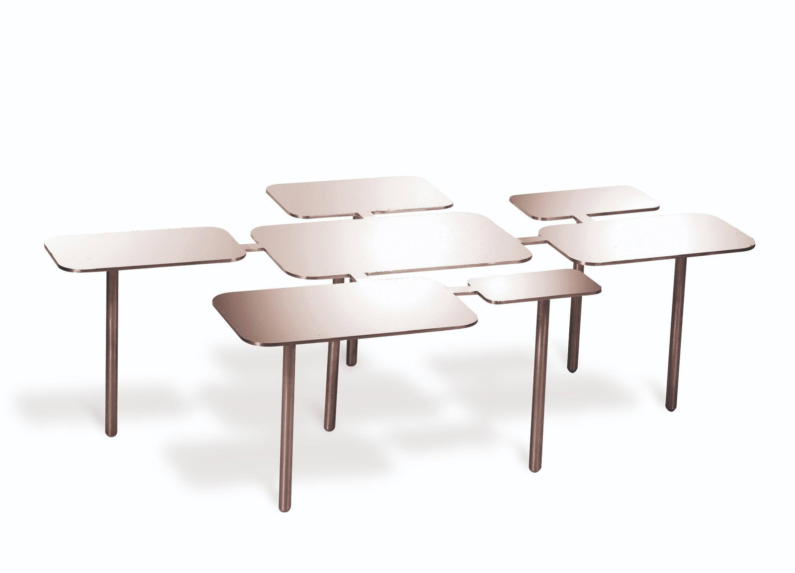 Damien Langlois-Meurinne In the Lake Coffee table Mirror-polished stainless steel Maison Pouenat: Damien Langlois-Meurinne In the Lake Coffee table Mirror-polished stainless steelMaison Pouenat editionH40 W170 D99 cm Shows signs of use / High-gloss polished stainless steel The IN THE LAKE coffee