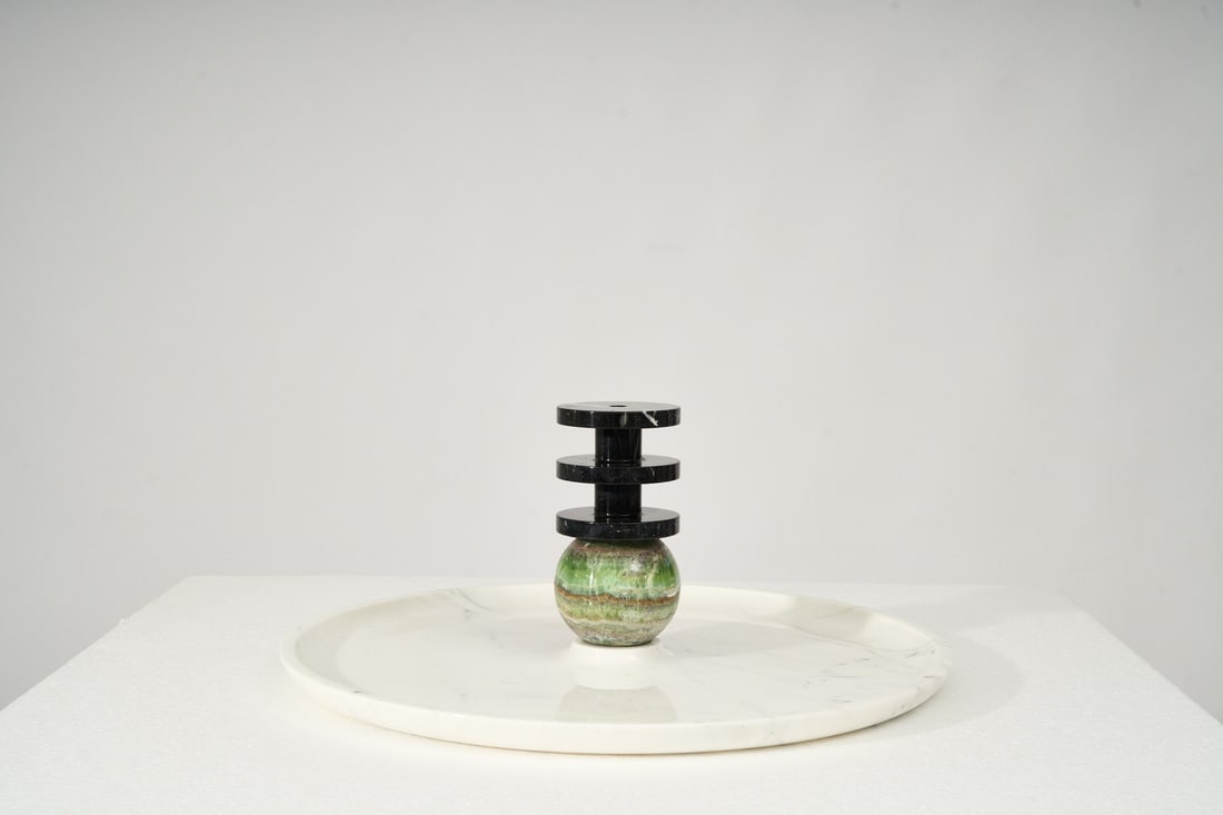 Michele de Lucchi (1951) Tray Carrara marble, Nero Marquina, and green onyx One-of-a-kind piece Up (1 of 3)