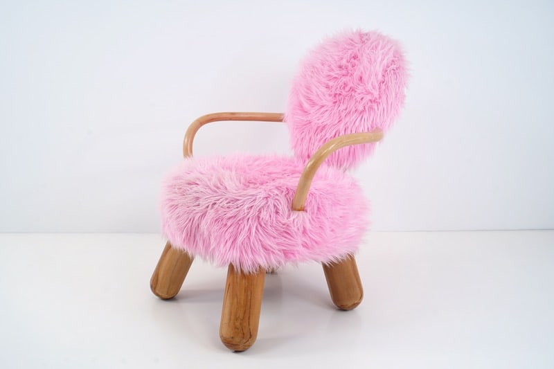 Olivier de Schrijver (born 1958) Queen Pink Teak, pink faux fur ODE Comme Chez Vous Art Edition (1 of 3)