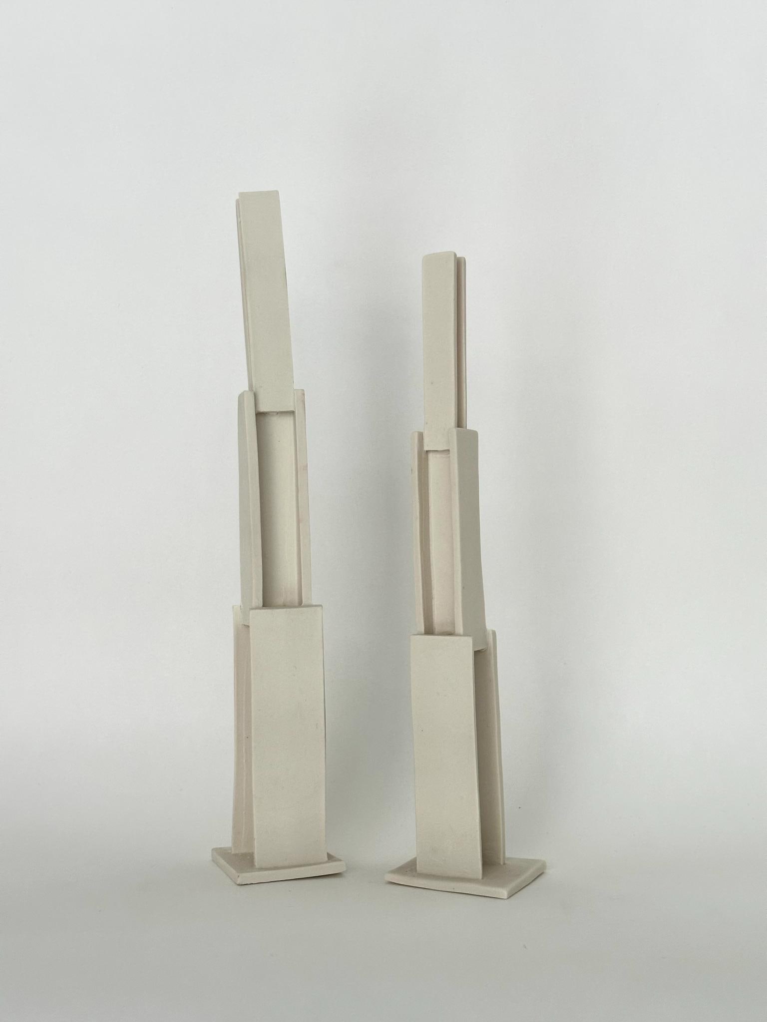 Guido de Zan (born in 1947) Tower A and B Two sculptures Porcelain Date of creation A: 2022 Date of: Guido de Zan (born in 1947)Tower A and BTwo sculpturesPorcelainDate of creation A: 2022Date of creation B: 2023A: H32.5 L6.5 D6.5 cm B: H35.5 L6.5 D6.5 cm