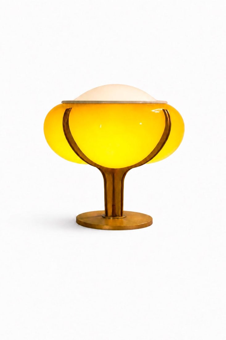 Scientific Research Institute of Lighting of the USSR Excelsior or Tomato Lamp Plastic and brass (1 of 2)