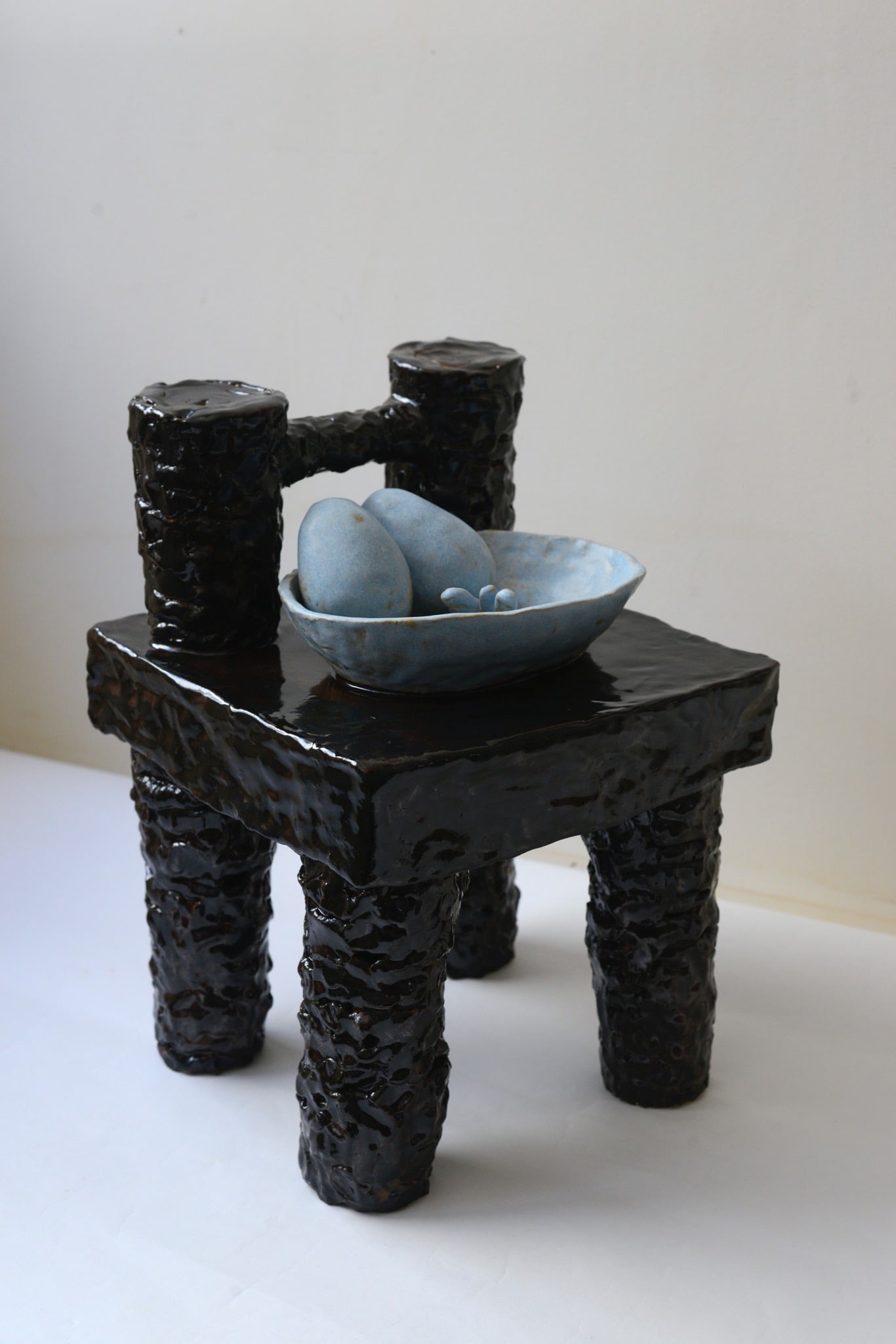 Juliette Teste (born in 1986) Small Chair Glaze, stoneware Date created: 2026 H35 L27 P24 cm 3.9: Juliette Teste (born in 1986)Small Chair Glaze, stonewareDate created: 2026 H35 L27 P24 cm 3.9 kg Decorative use