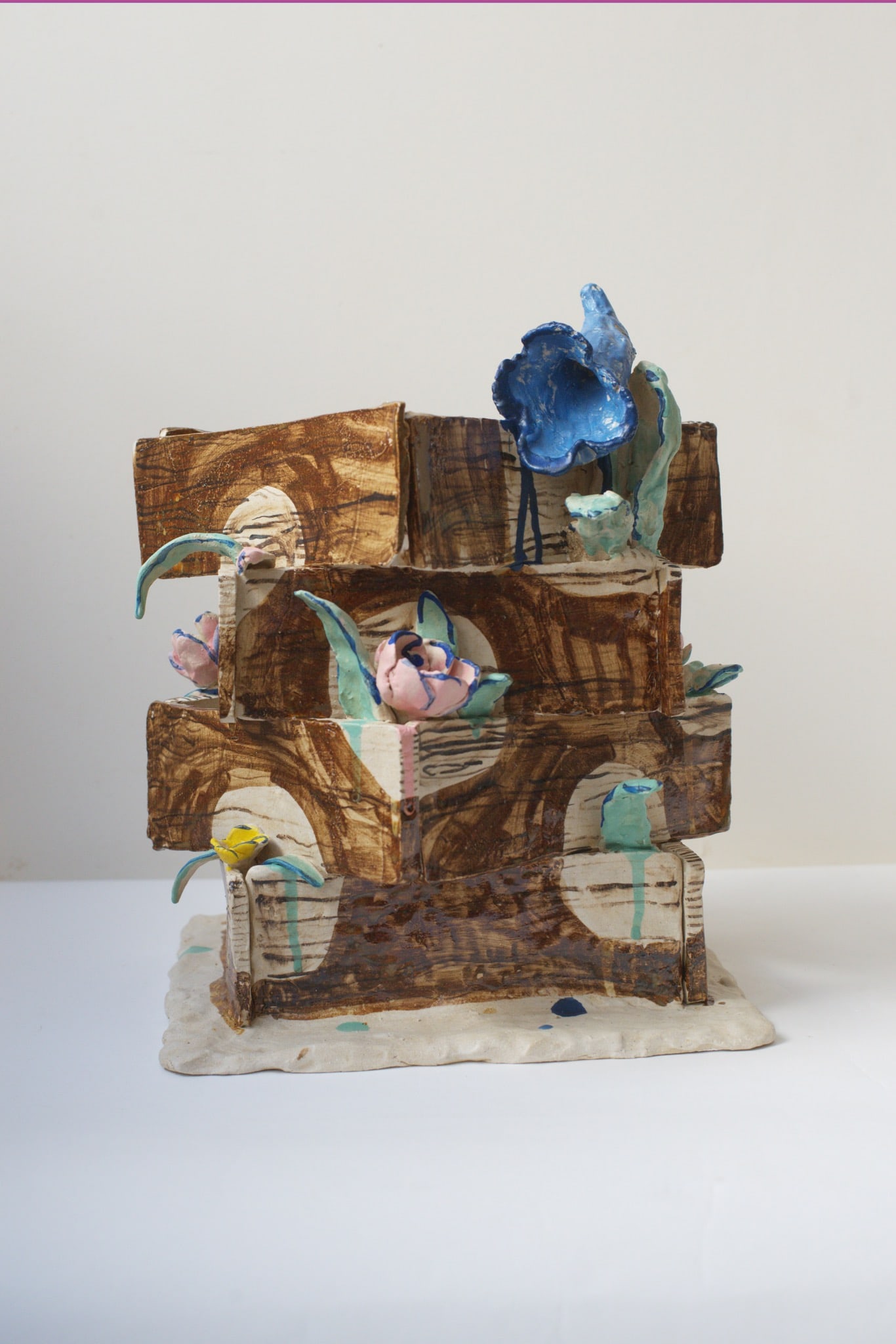 Juliette Teste (born in 1986) Shelter Stoneware, glazes, slip, oxide Date created: 2026 H34 L32 P32 (1 of 4)