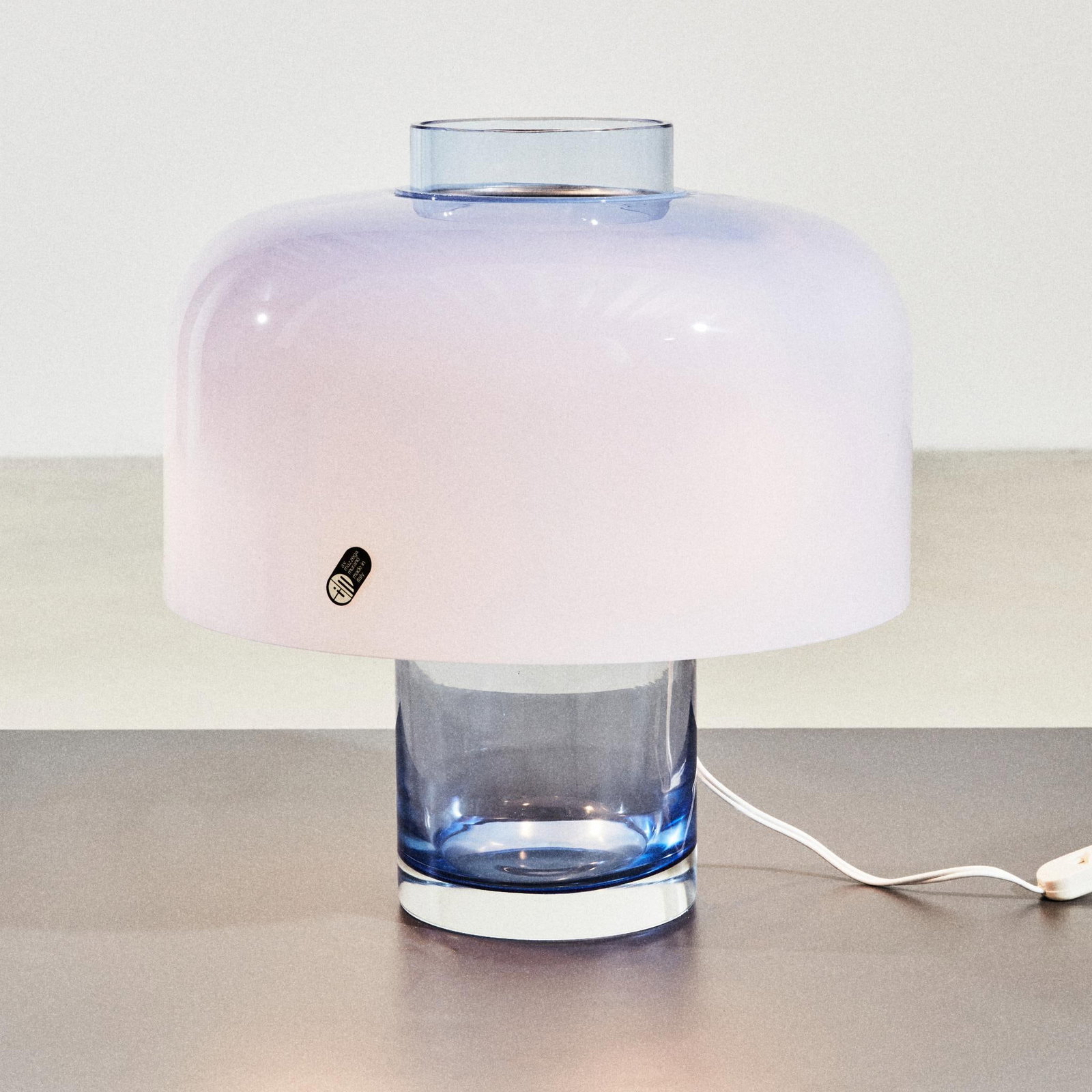 Carlo Nason (born in 1935) LT226: Carlo Nason (born in 1935) LT226 Table lamp, vase baseMilky glass with shades of blue and lilacH40 D36 cm