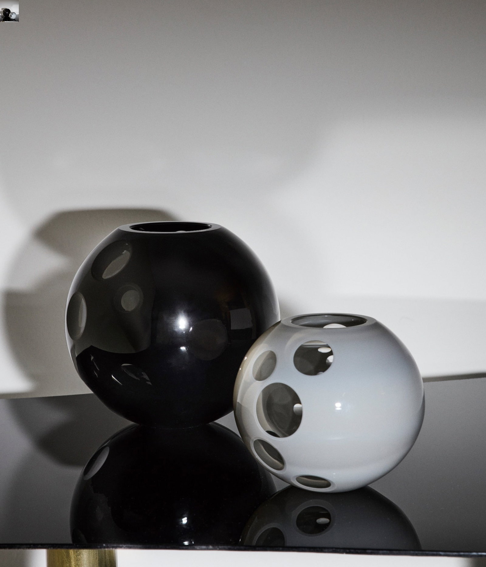 Carlo Nason (born in 1935) S2011: S2011Vase Gray crystalH 18.5, D 21 cm