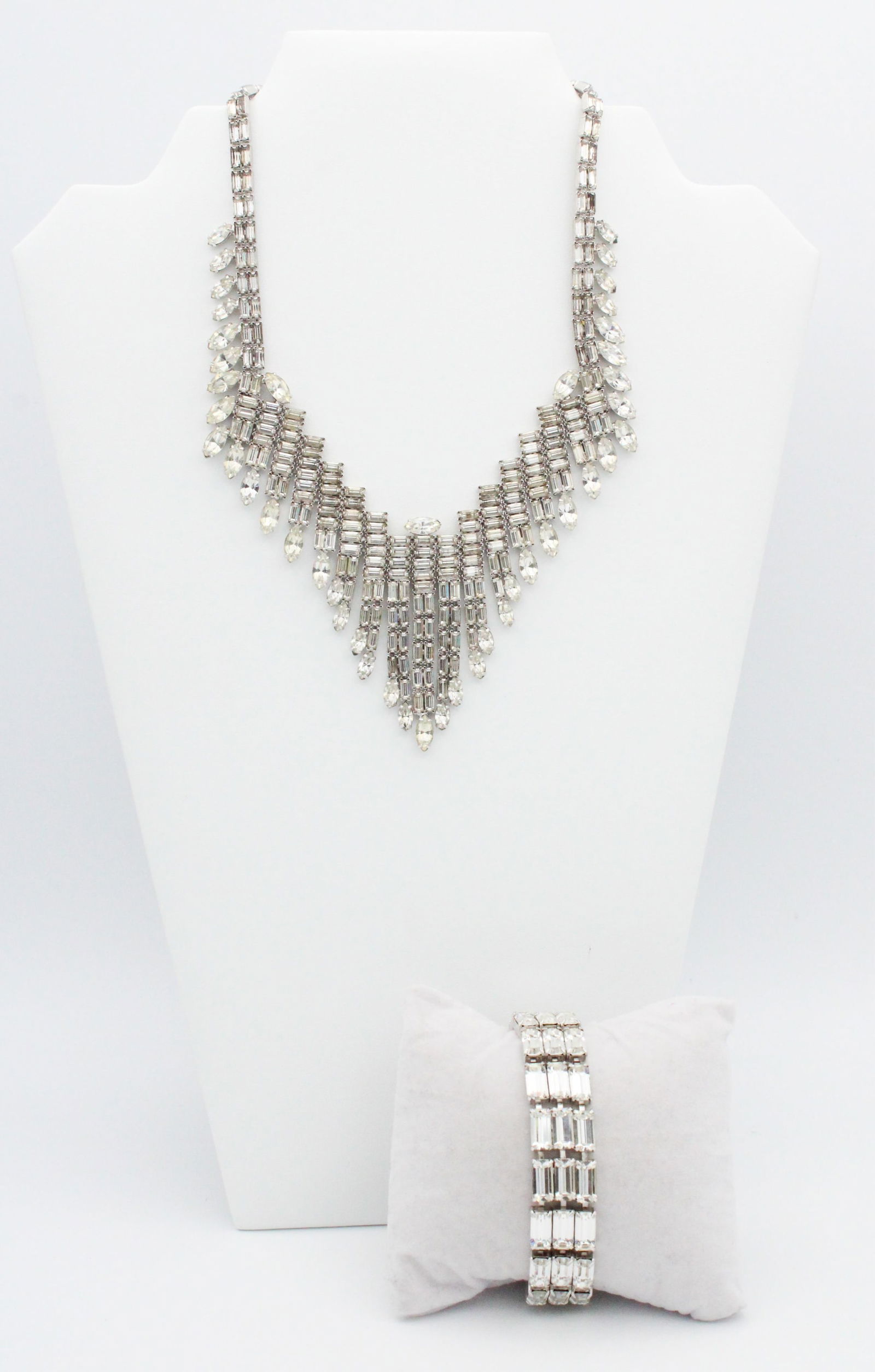 Kramer NY Retro Rhinestone Jewelry Collection (1 of 13)