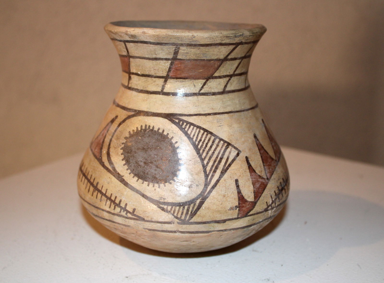 Casas Grandes 19th C. Polychrome Pot (1 of 9)