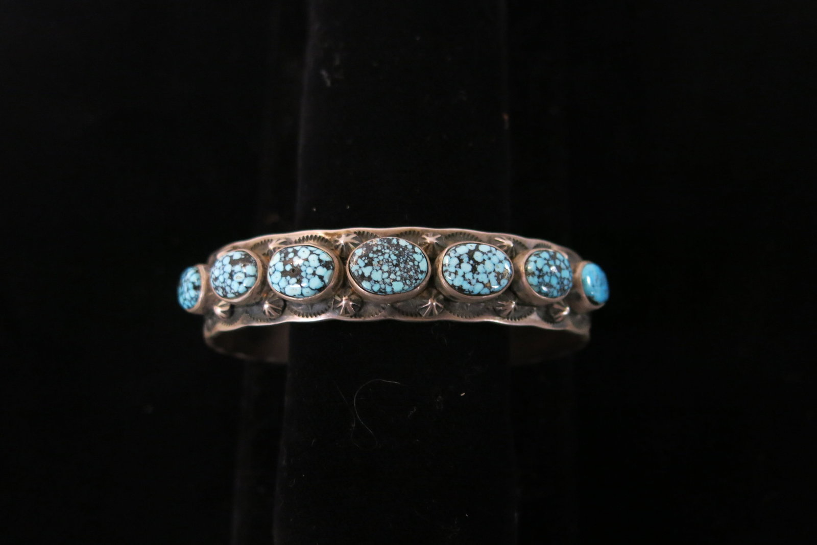 June Defauto Navajo Spiderweb Turquoise Cuff (1 of 7)