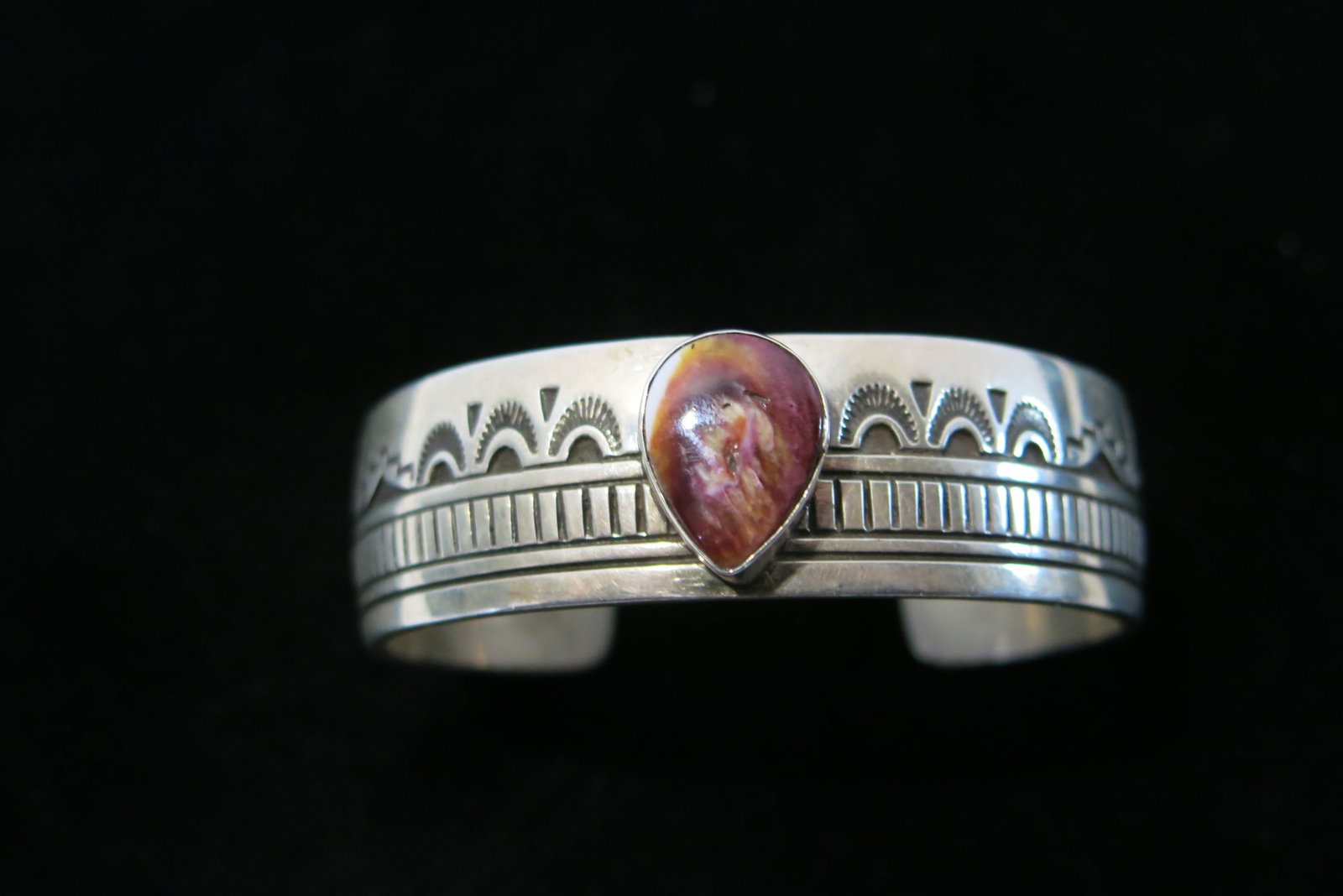 Charlie John Navajo Spiny Oyster Cuff Bracelet (1 of 7)