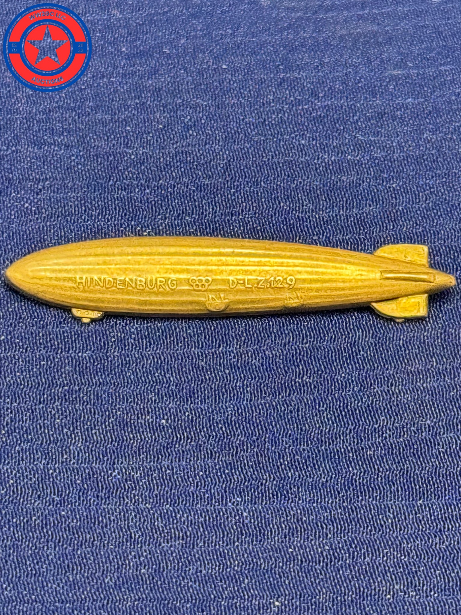 WW2 German Hindenburg Airship Badge: WW2 German Hindenburg Airship Badge
